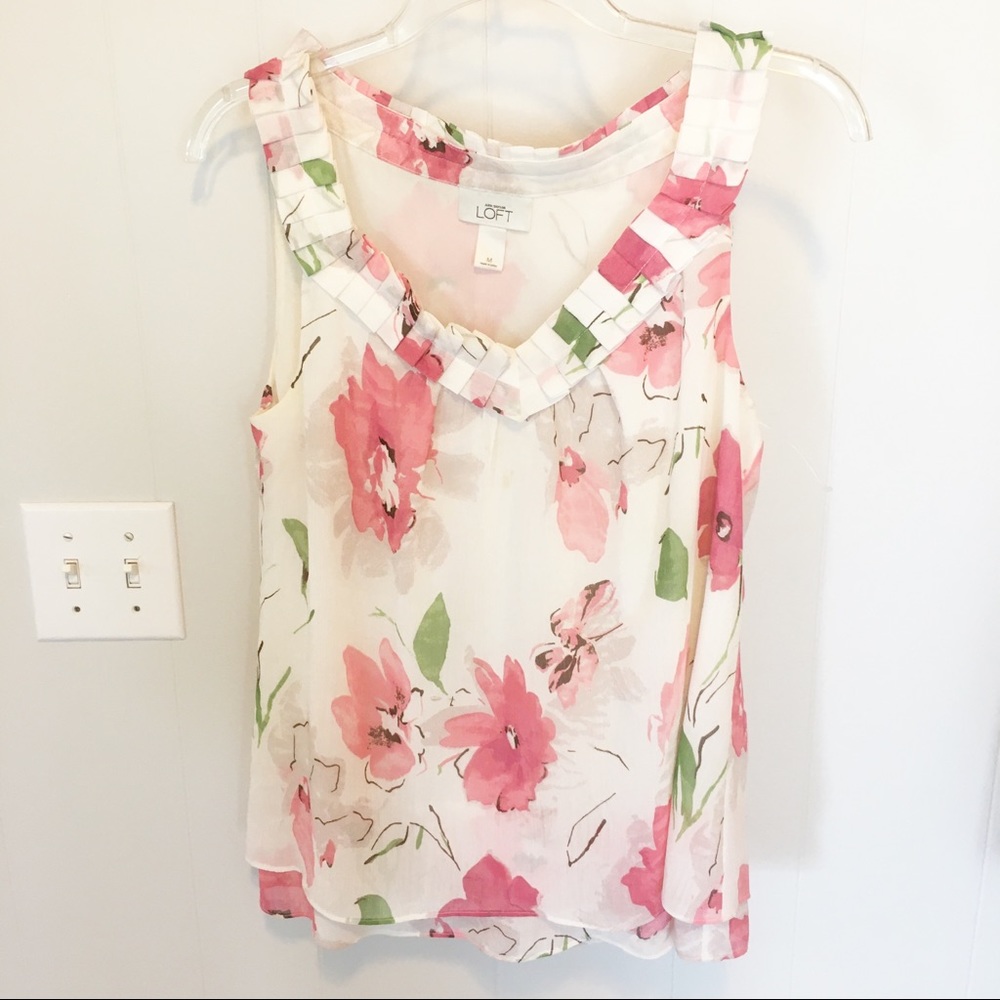 Loft Floral Sleeveless Top V-Neckline with Ruffles & Layers at Bottom Hem